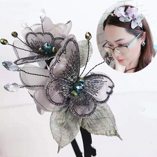party hats hand-created embroidered crystal branches to simulate butterfly temperament headband hair headdress
party hats hand-created embroidered crystal branches to simulate butterfly temperament headband hair headdress