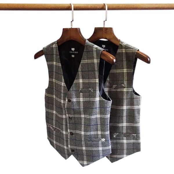 fashion men's plaid suit vest korean slim sleeveless jacket nightclub office wedding waistcoat streetwear clothing vests, Black;white
fashion men's plaid suit vest korean slim sleeveless jacket nightclub office wedding waistcoat streetwear clothing vests, Black;white