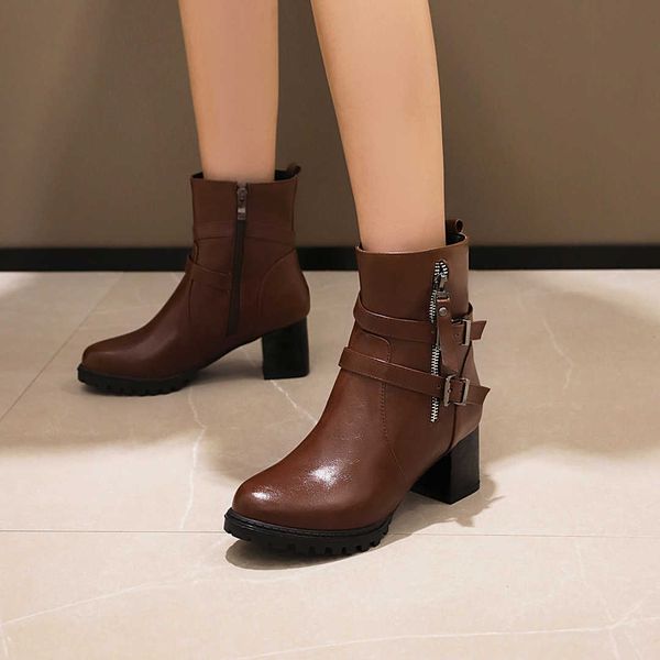 dress shoes black platform boots women's leather winter martin lace to thick of the motorcycle high-heeled 3j8l
dress shoes black platform boots women's leather winter martin lace to thick of the motorcycle high-heeled 3j8l