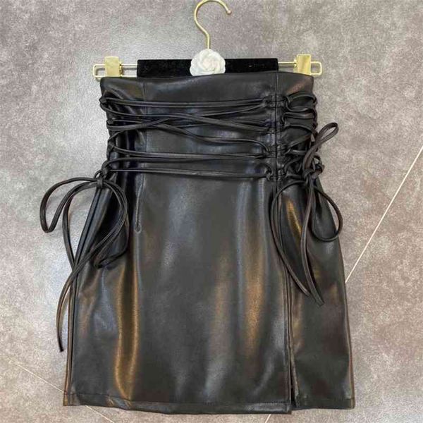fabpop spring arrivals black solid color high waist bandage rope waist short pu skirt mz438 210709
fabpop spring arrivals black solid color high waist bandage rope waist short pu skirt mz438 210709