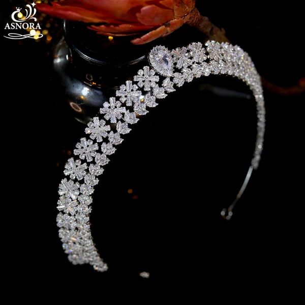 hair clips & barrettes luxury bridal crystal tiaras crowns wedding accessories ,queen pageant prom cz lengthened headdress, Golden;silver
hair clips & barrettes luxury bridal crystal tiaras crowns wedding accessories ,queen pageant prom cz lengthened headdress, Golden;silver