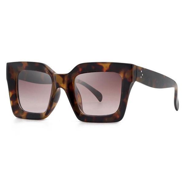 sunglasses 2021 square women big size eyewear lunette femme vintage rivet sun glasse uv400, White;black
sunglasses 2021 square women big size eyewear lunette femme vintage rivet sun glasse uv400, White;black