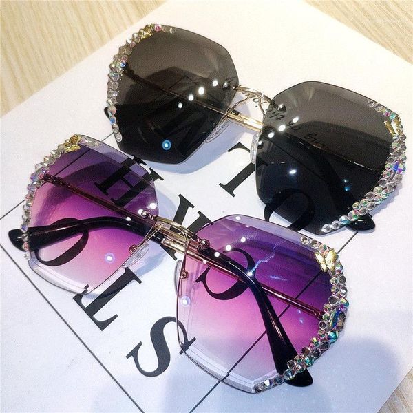 anti blue light diamond sunglasses women ultraviolet small round face fashion korean net red driving, White;black
anti blue light diamond sunglasses women ultraviolet small round face fashion korean net red driving, White;black