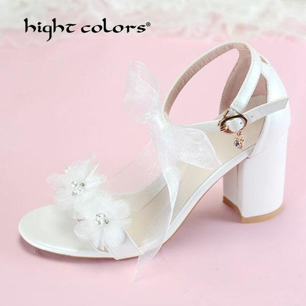 plus size 35-45 fashion women lace flowers sandals 7.5cm high heels weeding ladies pumps woman shoes solid white lxy2021-1, Black
plus size 35-45 fashion women lace flowers sandals 7.5cm high heels weeding ladies pumps woman shoes solid white lxy2021-1, Black