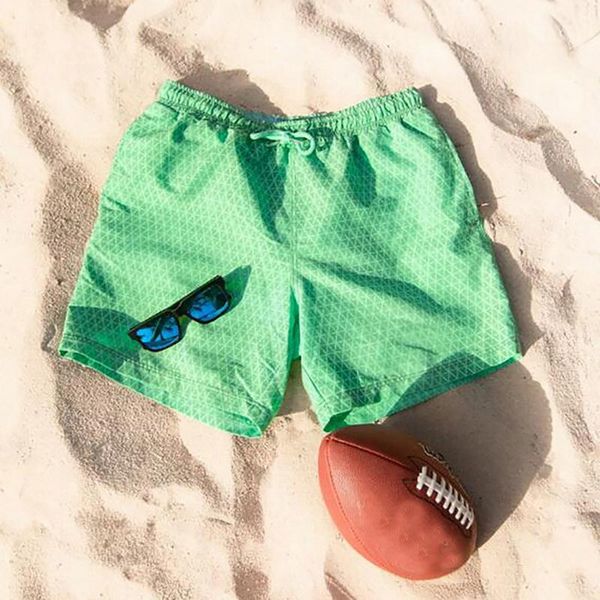 men's shorts color-changing beach men quick dry swimwear pants swimming surfing board warm color discoloration, White;black
men's shorts color-changing beach men quick dry swimwear pants swimming surfing board warm color discoloration, White;black