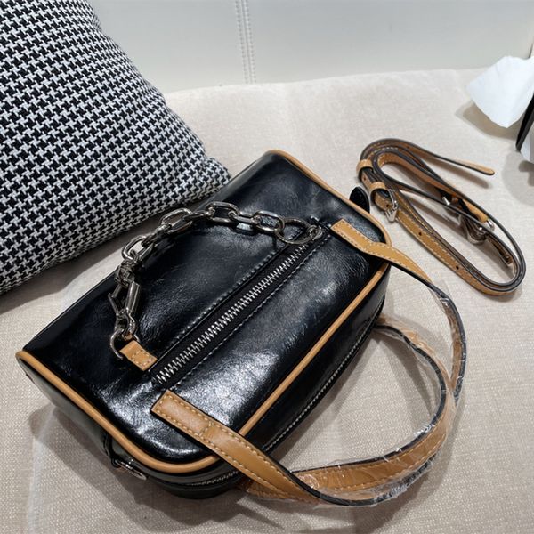 2021 crossbody bag designer bags shoulder handbags leather high-capacity evening party shopping business occasions with exquisite pack
2021 crossbody bag designer bags shoulder handbags leather high-capacity evening party shopping business occasions with exquisite pack