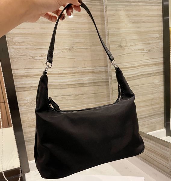 luxurys designers axillary bag ladies brand mother handbag fashion handbags shoulder dancing party bags totes waterproof wallet underarm art
luxurys designers axillary bag ladies brand mother handbag fashion handbags shoulder dancing party bags totes waterproof wallet underarm art