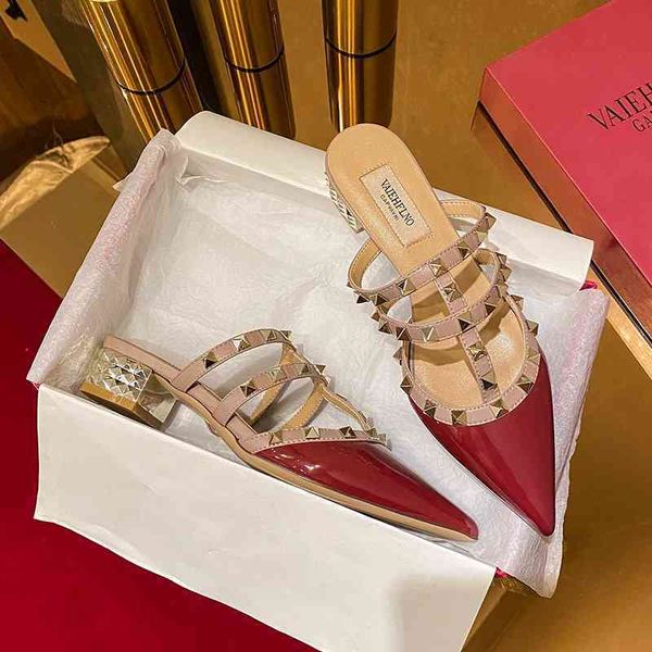 baotou half slippers women go out v home rivet sandals summer temperament fashion low heel metal thick heel half bracket, Black
baotou half slippers women go out v home rivet sandals summer temperament fashion low heel metal thick heel half bracket, Black