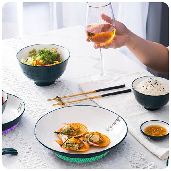 dishes & plates 4pcs silicone honeycomb heat insulation mat grade round table non-slip
dishes & plates 4pcs silicone honeycomb heat insulation mat grade round table non-slip