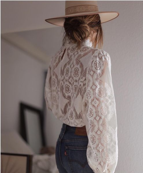 ayualin lady white lace blouse shirt women long sleeve see through blusa vintage femme transparent casual boho blouses
ayualin lady white lace blouse shirt women long sleeve see through blusa vintage femme transparent casual boho blouses