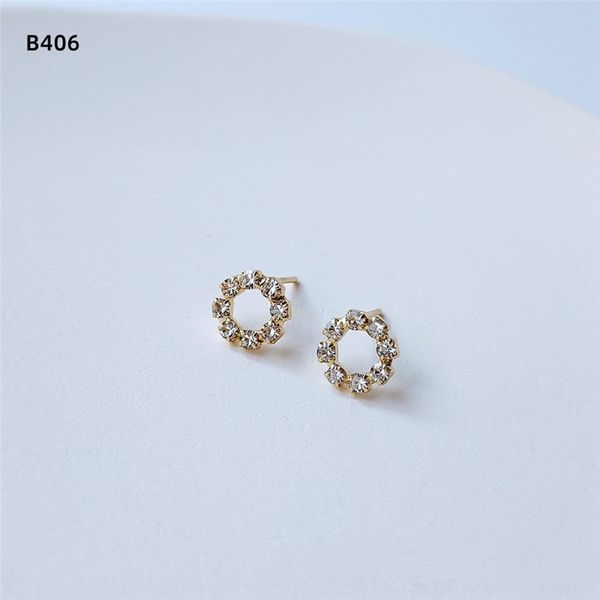 unal bright eyes 925 silver needle plated 14k real gold stud zircon micro inlaid mini simple zircon cross earrings women's bow cross ea, Golden;silver
unal bright eyes 925 silver needle plated 14k real gold stud zircon micro inlaid mini simple zircon cross earrings women's bow cross ea, Golden;silver
