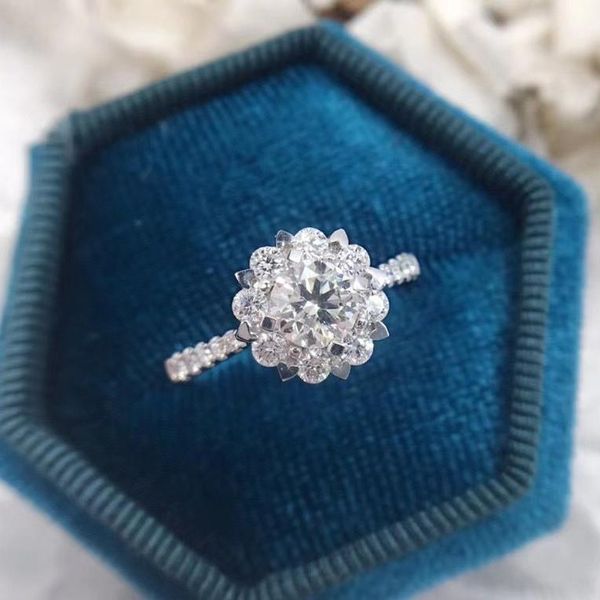 wedding rings luxury female crystal snowflake thin ring silver color for women dainty white zircon stone engagement, Slivery;golden
wedding rings luxury female crystal snowflake thin ring silver color for women dainty white zircon stone engagement, Slivery;golden