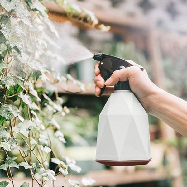 watering equipments 600 ml water spray leak-proof fine mist bottle for gardening cleaning pot sprinkled kettle garden irrigation
watering equipments 600 ml water spray leak-proof fine mist bottle for gardening cleaning pot sprinkled kettle garden irrigation
