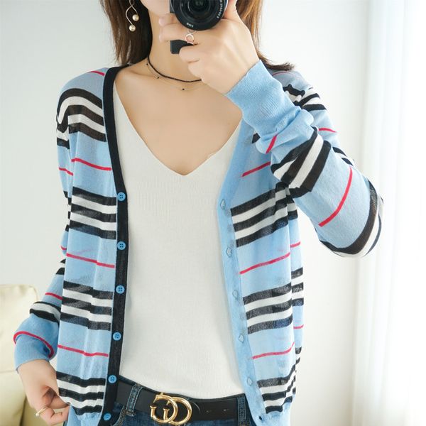 fashion sweater fine woolen bingsi 2021 spring and summer women's v-neck stripe short thin cardigan sunscreen shirt air conditioning, White;black
fashion sweater fine woolen bingsi 2021 spring and summer women's v-neck stripe short thin cardigan sunscreen shirt air conditioning, White;black