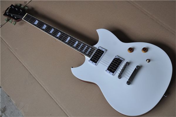 flame maple six string electric guitar, our shop can customize any style of electric guitar and bass
flame maple six string electric guitar, our shop can customize any style of electric guitar and bass