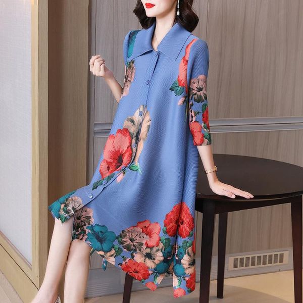 casual dresses vintage floral print single-breasted miyak pleated knee length dress women autumn loose elegant 3/4 sleeve shirt female, Black;gray
casual dresses vintage floral print single-breasted miyak pleated knee length dress women autumn loose elegant 3/4 sleeve shirt female, Black;gray
