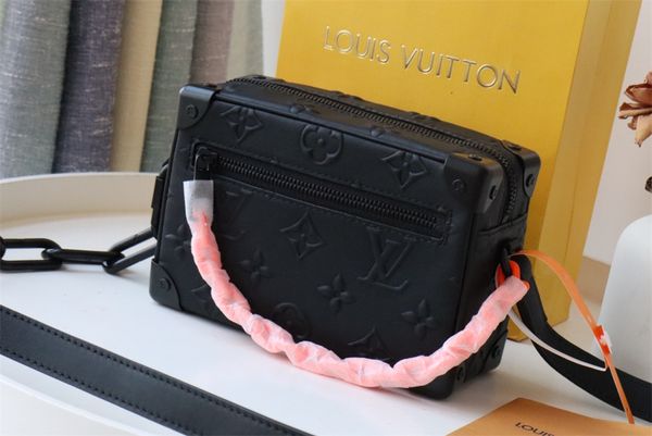 2021 new fashion men travel toilet pouch women cosmetic organizer make up bag famous classical toiletry bag with dust bag
2021 new fashion men travel toilet pouch women cosmetic organizer make up bag famous classical toiletry bag with dust bag