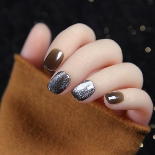 false nails 24pcs potherapy spar aurora effect super flash short style fake exquisite nail art press on to, Red;gold
false nails 24pcs potherapy spar aurora effect super flash short style fake exquisite nail art press on to, Red;gold