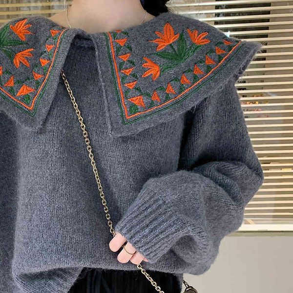 sweater knit 2021 spring and autumn heavy industry embroidery doll neck women's thickened loose lazy sweet lapel top, White;black
sweater knit 2021 spring and autumn heavy industry embroidery doll neck women's thickened loose lazy sweet lapel top, White;black