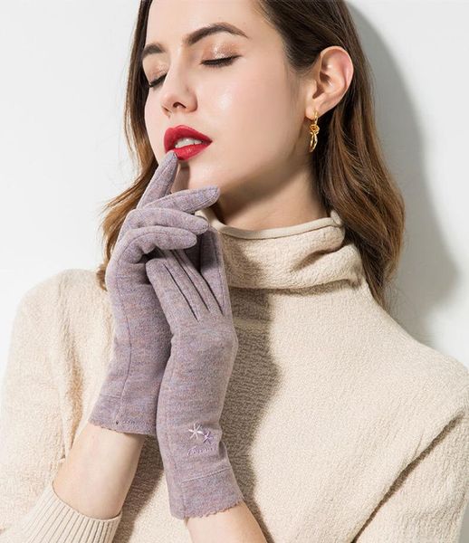 five fingers gloves fashion women autumn winter warm mittens sports fitness touch screen cycling thin female wool knit cashmere, Blue;gray
five fingers gloves fashion women autumn winter warm mittens sports fitness touch screen cycling thin female wool knit cashmere, Blue;gray