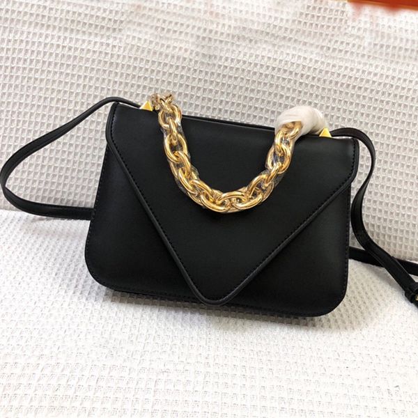 fashion womens bag genuine leather new design handbags messenger shoulder crossbody-bag with chain ladies handbag
fashion womens bag genuine leather new design handbags messenger shoulder crossbody-bag with chain ladies handbag