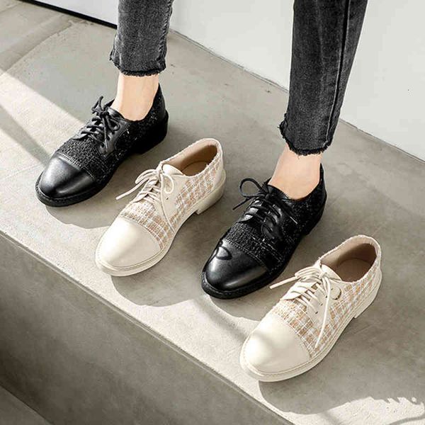 dress shoes lace-up woman patchwork cloth loafers female vintage preepy oxfords lattices moccasin england brogue flats for women kdpa, Black
dress shoes lace-up woman patchwork cloth loafers female vintage preepy oxfords lattices moccasin england brogue flats for women kdpa, Black