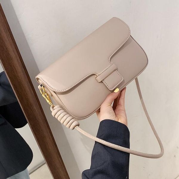 factory wholesale women handbag fresh solid color underarm bag england style leather handbags simple joker khaki womens messenger bags, Black;red
factory wholesale women handbag fresh solid color underarm bag england style leather handbags simple joker khaki womens messenger bags, Black;red