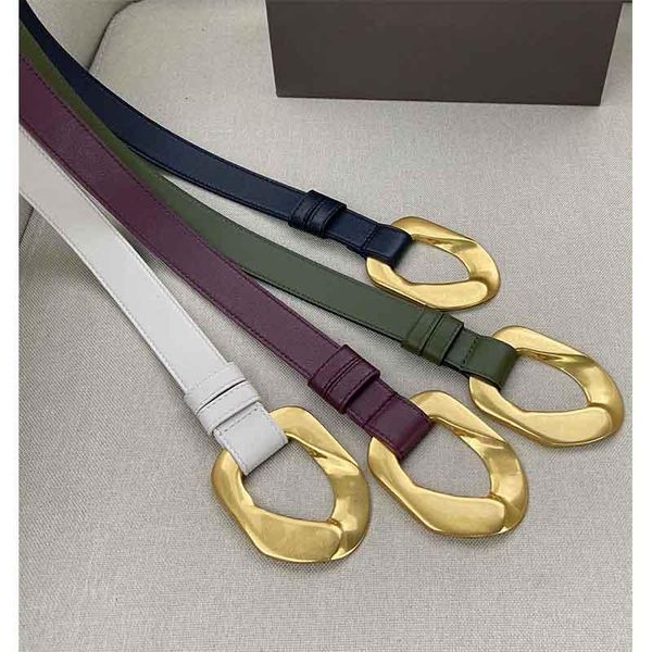 belts women elegant brass 2021 buckle cowskin leather luxury belt high street wild multicolor fashion design, Black;brown
belts women elegant brass 2021 buckle cowskin leather luxury belt high street wild multicolor fashion design, Black;brown