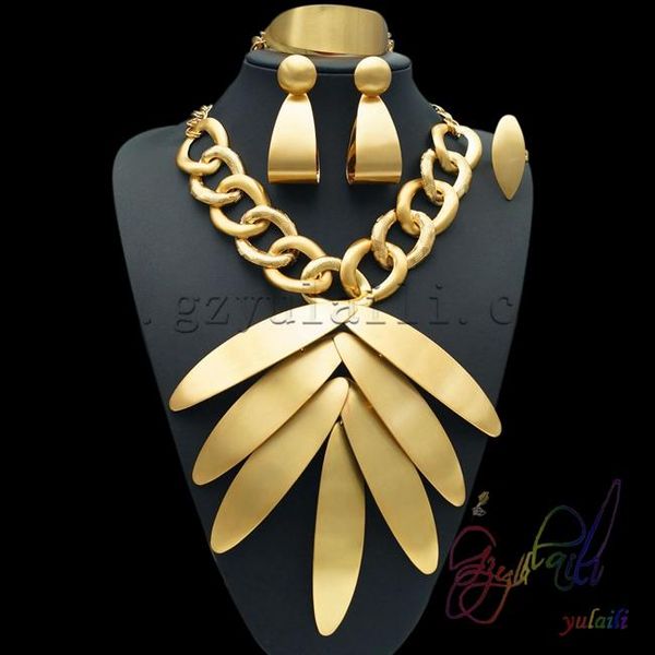 earrings & necklace yulaili wholesale fashion dubai decorousness jewelry sets rose gold color big leaf shape pendant, Silver
earrings & necklace yulaili wholesale fashion dubai decorousness jewelry sets rose gold color big leaf shape pendant, Silver