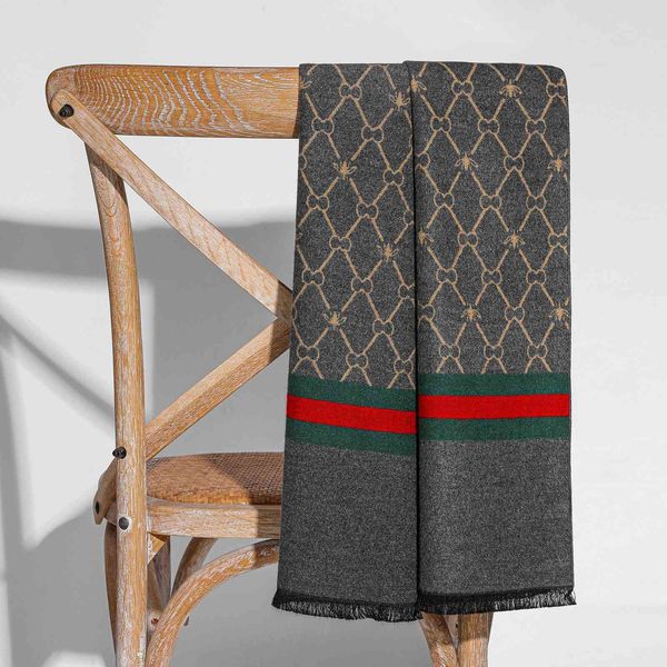 70% off design selling men's scarf imitation cashmere bee color matching bib, Blue;gray
70% off design selling men's scarf imitation cashmere bee color matching bib, Blue;gray