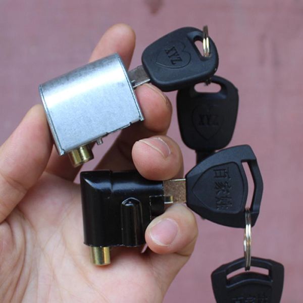 theft protection e0037 motorcycle front lock for cg125 gs125 cg150 zj125 jh70 cm125 cbt125 ca250 253 steering electric bike scooter e-bike
theft protection e0037 motorcycle front lock for cg125 gs125 cg150 zj125 jh70 cm125 cbt125 ca250 253 steering electric bike scooter e-bike