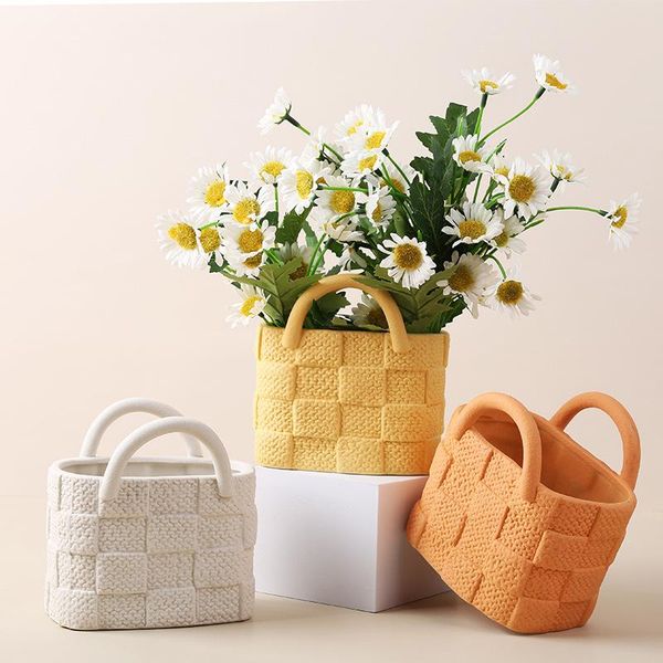 vases nordic morandi ceramic handbag vase home decoration accessories flower arrangement container wedding for table decorations
vases nordic morandi ceramic handbag vase home decoration accessories flower arrangement container wedding for table decorations