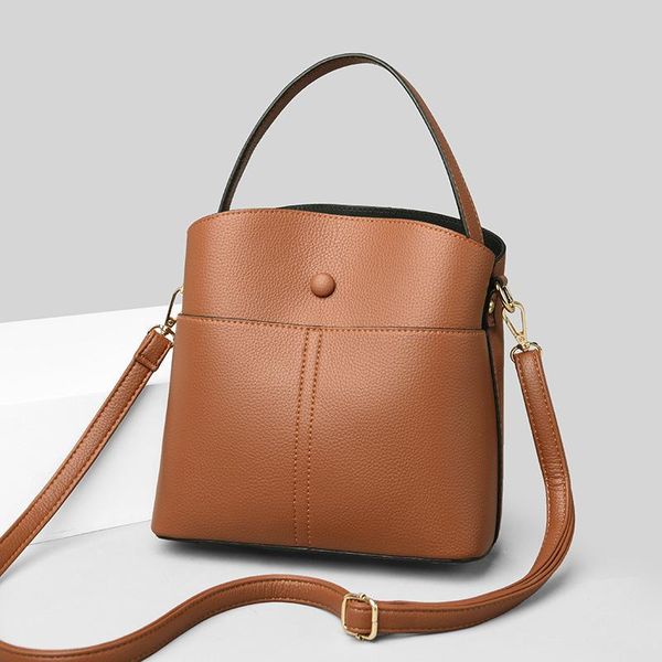 bucket bag 2021 fashion versatile soft leather handbag large capacity single shoulder messenger designer satchels cross body
bucket bag 2021 fashion versatile soft leather handbag large capacity single shoulder messenger designer satchels cross body