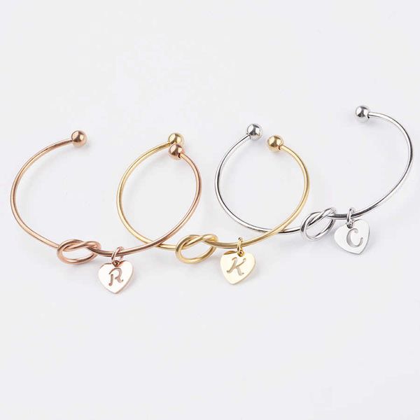 stainless steel a-z disc initial letter knot bangle bracelet for women girl gold/ rose gold silver color love letter bangle q0719, Black
stainless steel a-z disc initial letter knot bangle bracelet for women girl gold/ rose gold silver color love letter bangle q0719, Black