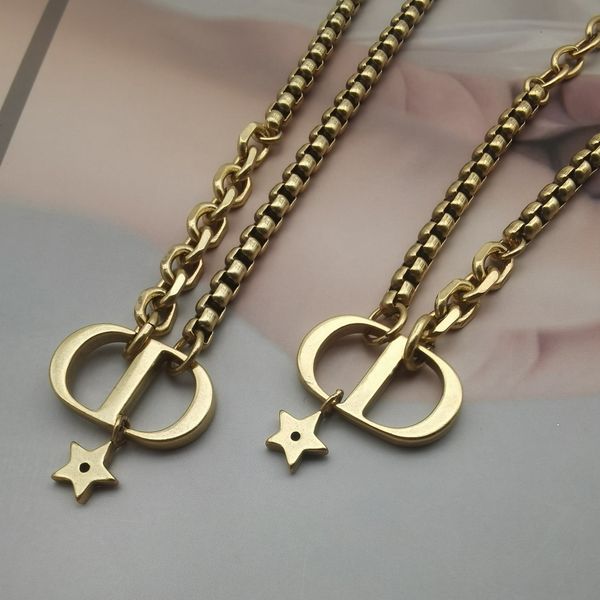 d / di family 2021 new cd letter fashion temperament necklace bracelet high sense jewelry female, Silver
d / di family 2021 new cd letter fashion temperament necklace bracelet high sense jewelry female, Silver
