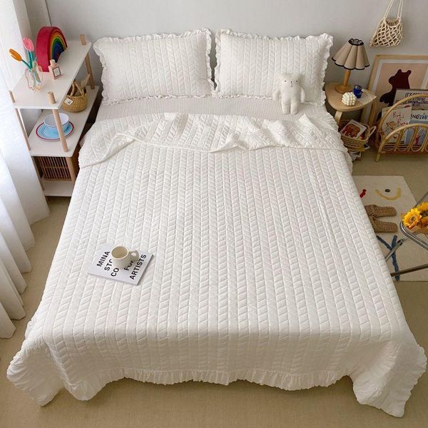 comforters & sets 1 pc bedspread on the beds queen white color quilt for summer colcha de cama casal geometric stripe double comforter bedro
comforters & sets 1 pc bedspread on the beds queen white color quilt for summer colcha de cama casal geometric stripe double comforter bedro