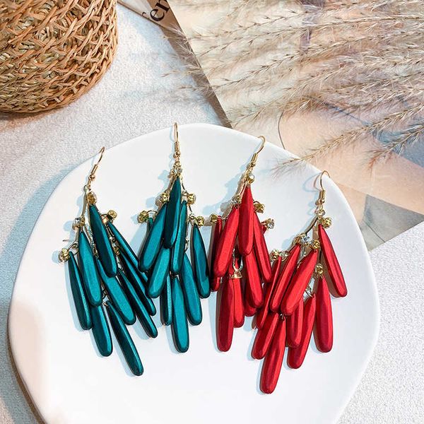 exaggerated fashion earrings women's luxury net red temperament long atmospheric earrings suitable for round face earrings, Silver
exaggerated fashion earrings women's luxury net red temperament long atmospheric earrings suitable for round face earrings, Silver
