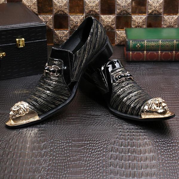 dress shoes 2021 italian men genuine leather fashion design black crystal buckle casual flats party wedding business
dress shoes 2021 italian men genuine leather fashion design black crystal buckle casual flats party wedding business