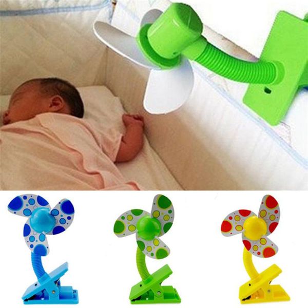 electric fans summer stroller fan portable baby sleeping care mini safety usb ---can clip on pushchair /baby cots/strollers/playpens
electric fans summer stroller fan portable baby sleeping care mini safety usb ---can clip on pushchair /baby cots/strollers/playpens
