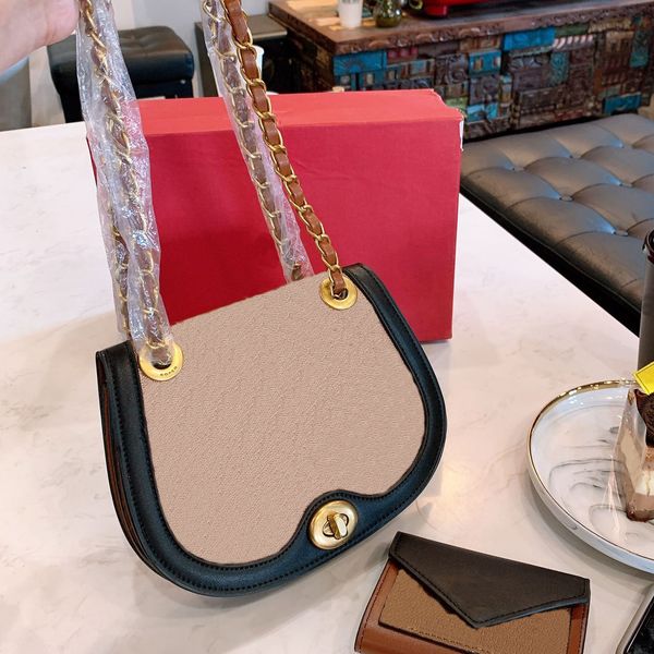 genuine leather women handbag cross body messenger bag ladies shoulder bags luxury clutch chain fashion wallet come with box
genuine leather women handbag cross body messenger bag ladies shoulder bags luxury clutch chain fashion wallet come with box