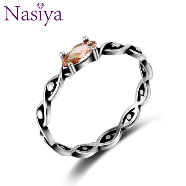 cluster rings nasiya cute vintage antiallergic sterling 925 silver ring with colorful cubic zirconia stone twist band for women cocktail par, Golden;silver
cluster rings nasiya cute vintage antiallergic sterling 925 silver ring with colorful cubic zirconia stone twist band for women cocktail par, Golden;silver