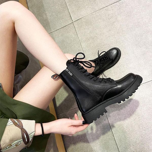 boots web celebrity trend british with thick soles motorcycle elastic lace-up for girls, Black
boots web celebrity trend british with thick soles motorcycle elastic lace-up for girls, Black