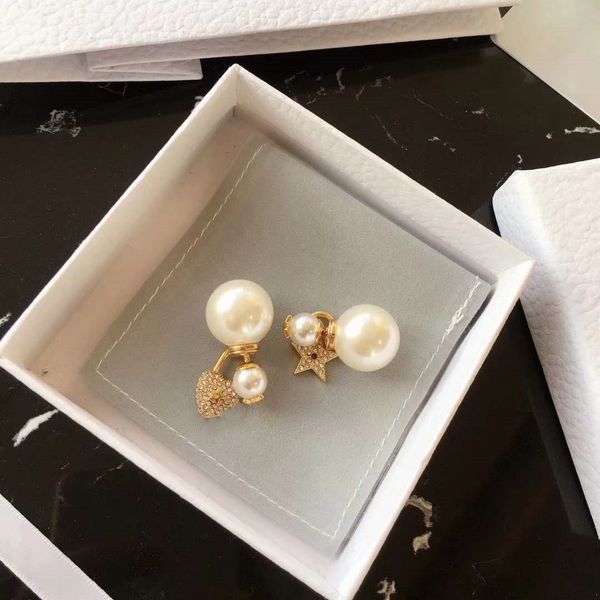 european and american fashion of new size pearl studs luxury custom brass s925 silver needle pearl studs, Golden;silver
european and american fashion of new size pearl studs luxury custom brass s925 silver needle pearl studs, Golden;silver