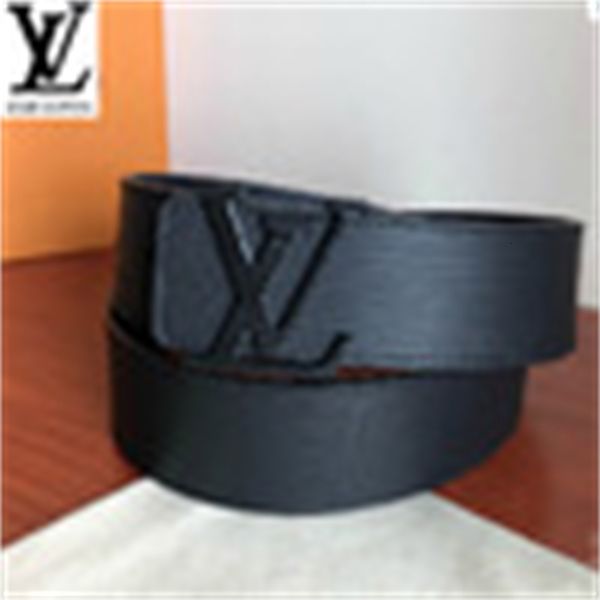 brand designer luxury belt 40mm black water ripple authentic official mens belts for men women belt with box, Silver
brand designer luxury belt 40mm black water ripple authentic official mens belts for men women belt with box, Silver