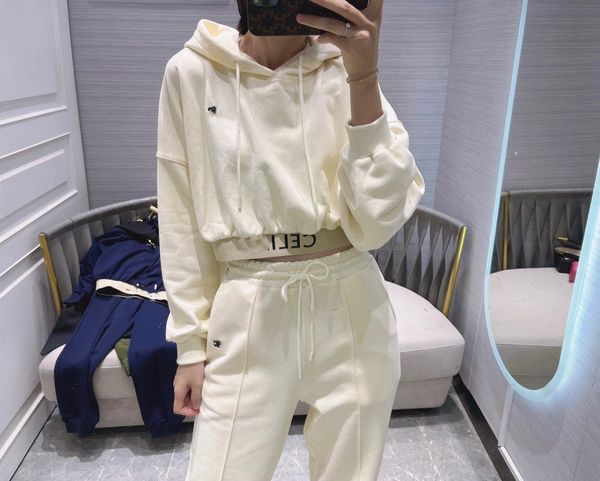 brand coats ce ribbon arc de triomphe embroidered sports suit side sleeve hooded short sweater with leggings, Black
brand coats ce ribbon arc de triomphe embroidered sports suit side sleeve hooded short sweater with leggings, Black