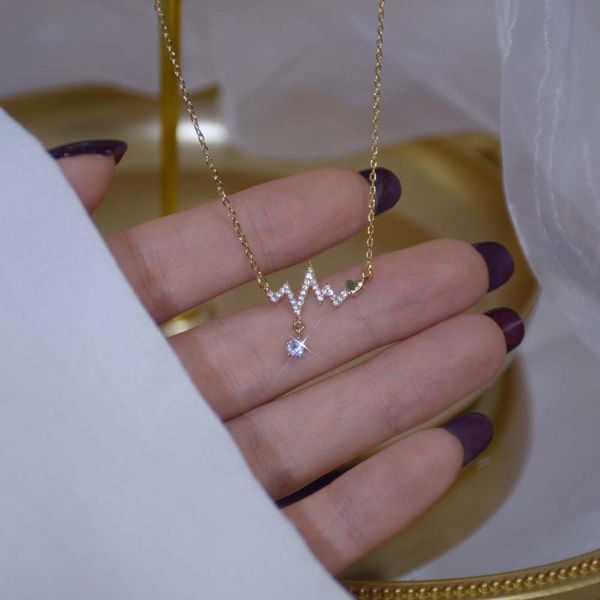 pendant necklaces fashion fluctuation shape necklace design signal micro inlay zircon women choker koyle jewelry gift, Silver
pendant necklaces fashion fluctuation shape necklace design signal micro inlay zircon women choker koyle jewelry gift, Silver