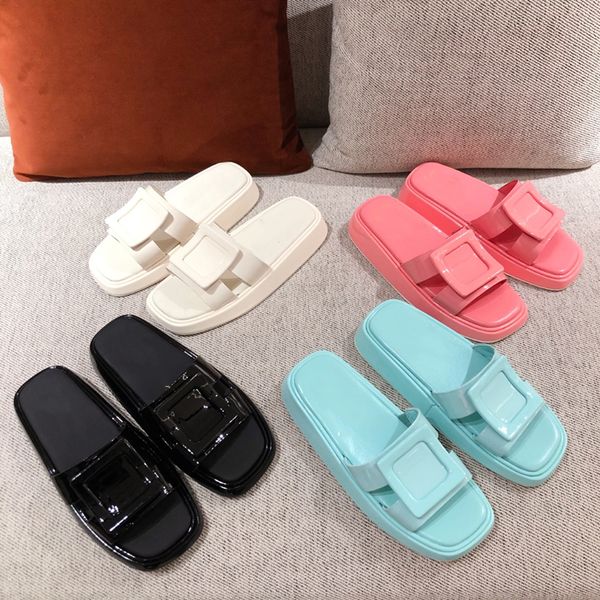 luxury brand sandals designer patent leather classic diamond summer thick soled shoes fashion beach high grade slippers black pink white 35-
luxury brand sandals designer patent leather classic diamond summer thick soled shoes fashion beach high grade slippers black pink white 35-