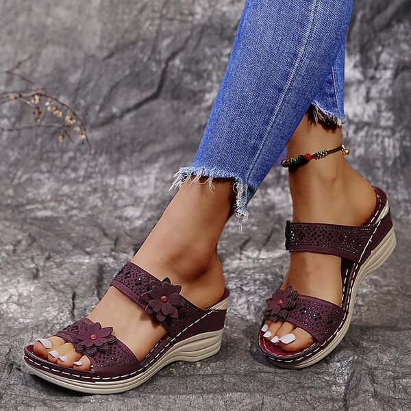sandals 2021 summer women casual shoes vintage flower fish mouth rhinestone mid heels wedge open toes large size, Black
sandals 2021 summer women casual shoes vintage flower fish mouth rhinestone mid heels wedge open toes large size, Black