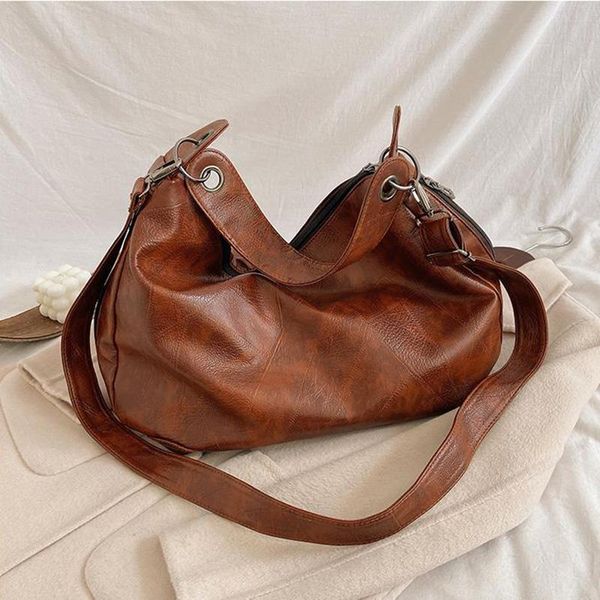 casual messenger totes pu women large capacity solid shoulder bags ladies versatile 2021 fashion vintage shopping
casual messenger totes pu women large capacity solid shoulder bags ladies versatile 2021 fashion vintage shopping