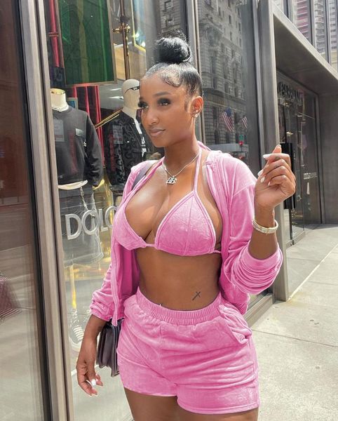 women's tracksuits 2021 european and american autumn fashion slim solid color zipper hoodie strapless shorts three piece set, Gray
women's tracksuits 2021 european and american autumn fashion slim solid color zipper hoodie strapless shorts three piece set, Gray